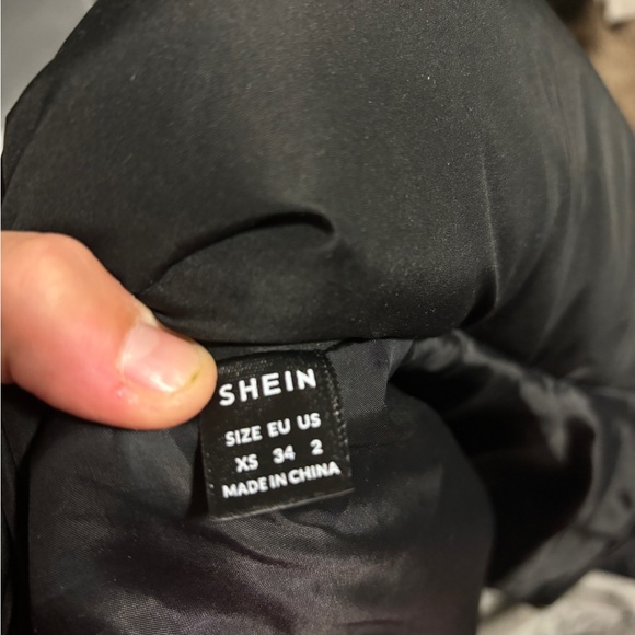 Cropped puffer size XS - Picture 3 of 3